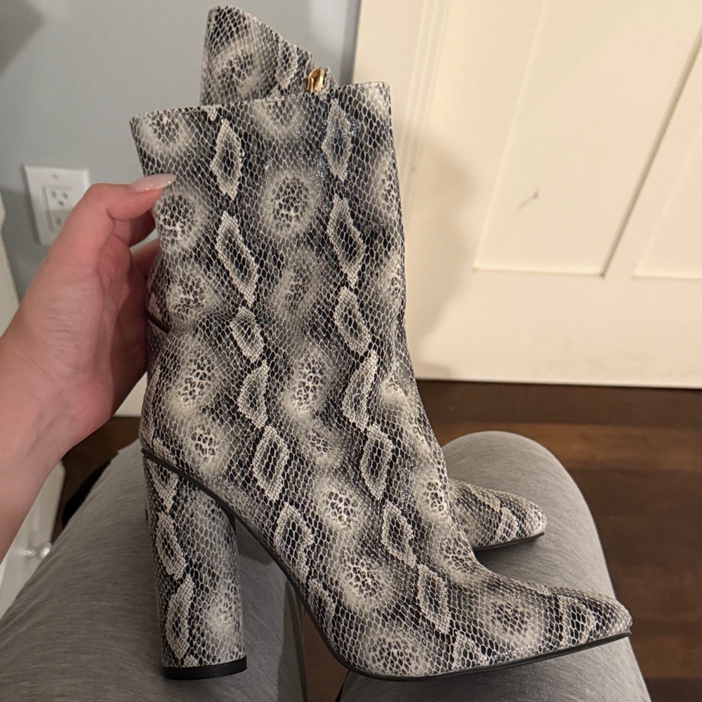 Snakeskin Patterned Ankle Boots